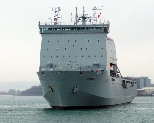 RFA Mounts Bay, a Landing Ship Dock (Auxiliary) (LSD(A)). Crown Copyright.