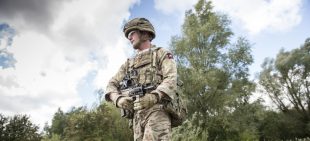 A soldier from 2nd Battalion The Parachute regiment wearing his own Airborne configuration of Virtus.