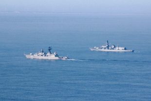 Royal Navy frigate HMS St Albans escorted a Russian warship through the English Channel and Dover Strait. Crown Copyright.