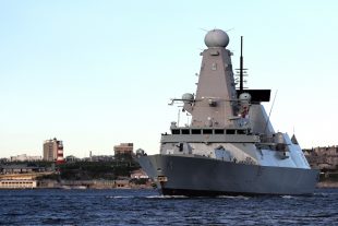 HMS Duncan setting sail